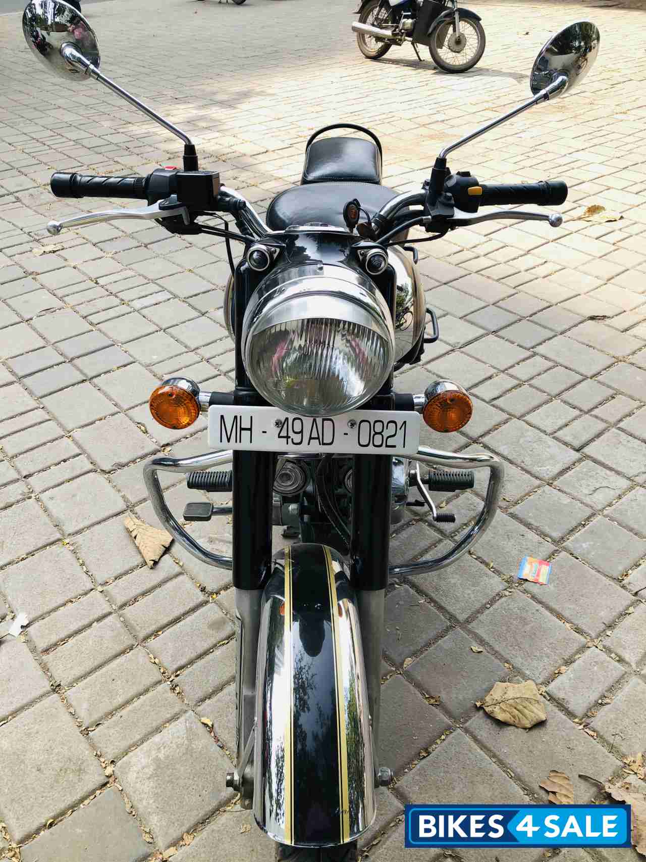 Black Royal Enfield Classic Chrome