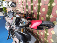 White-red Yamaha FZ-S