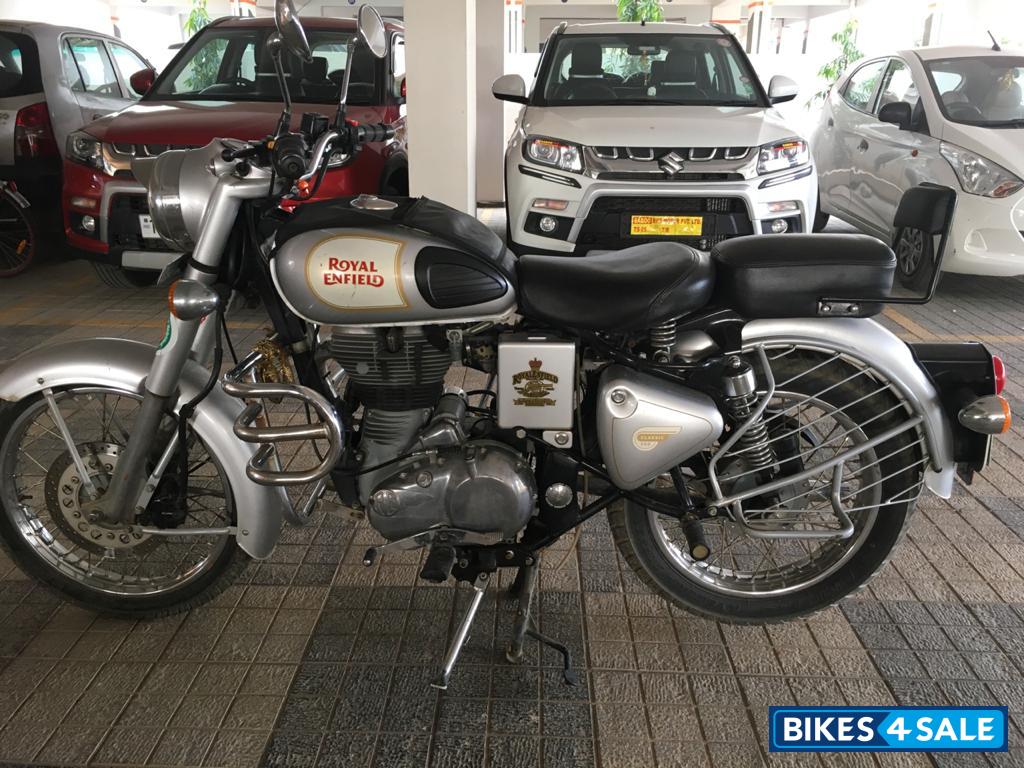 Silver Royal Enfield Classic 350