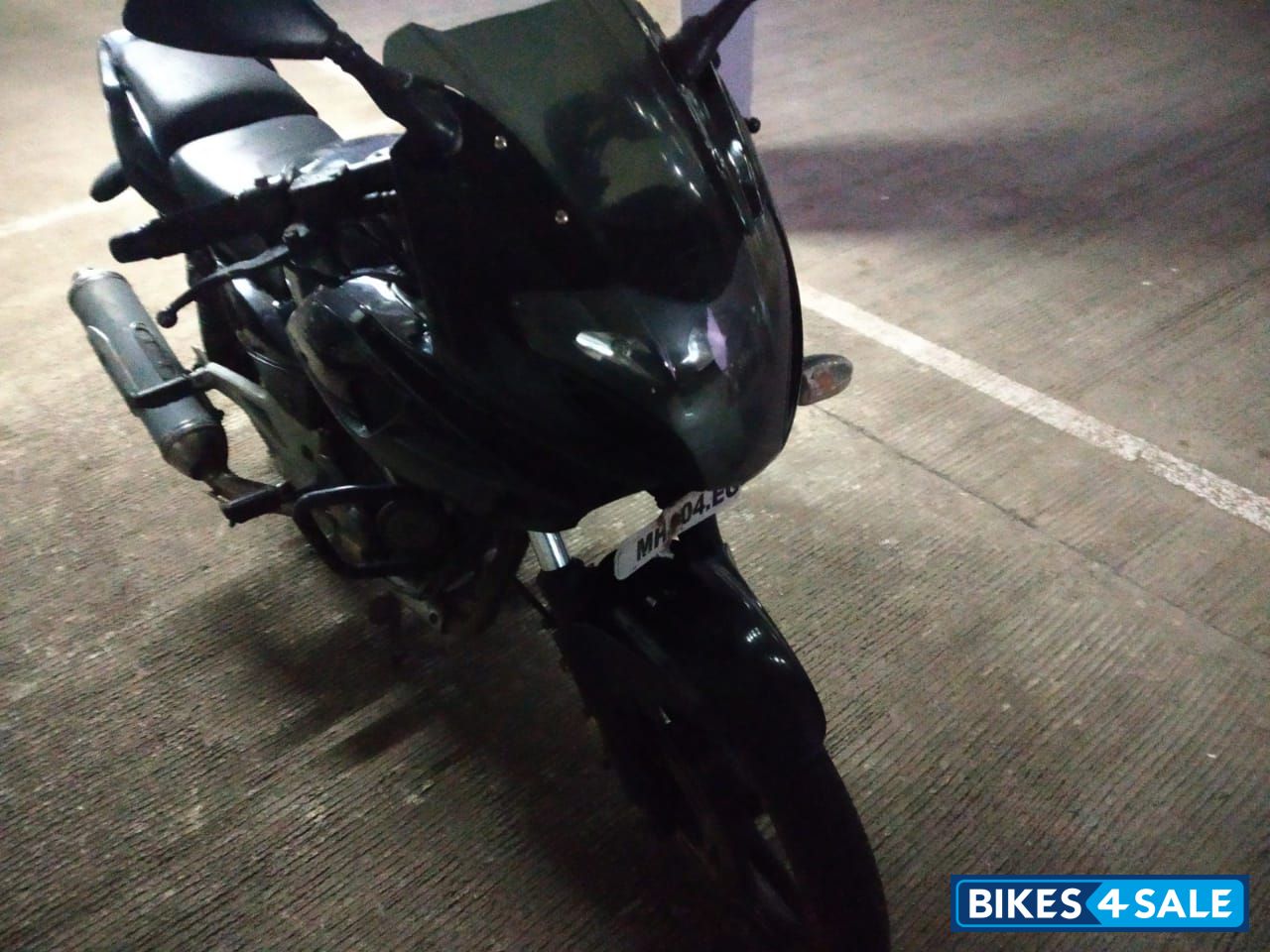 Bajaj Pulsar 220 DTSFi