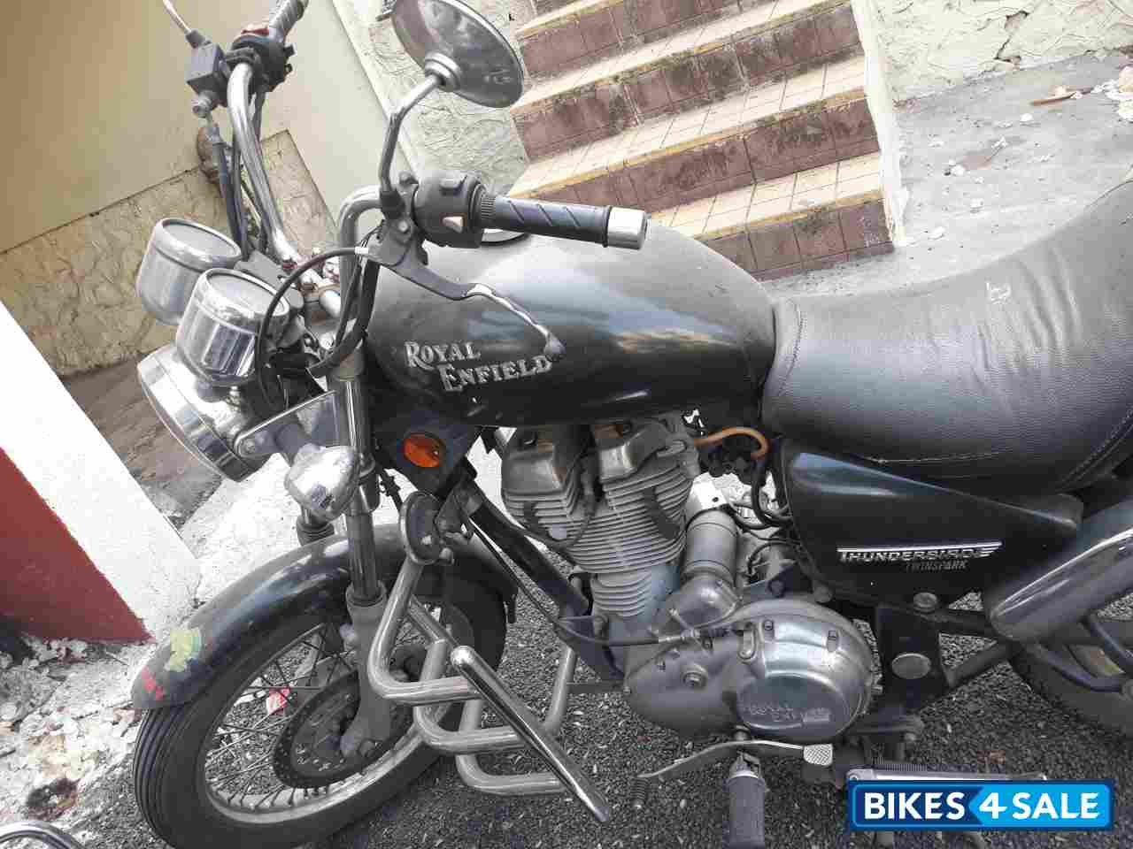 Royal Enfield Thunderbird 350 Royal Enfield Thunderbird 350