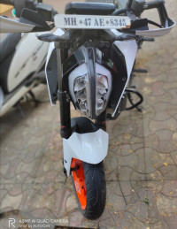 White KTM Duke 390