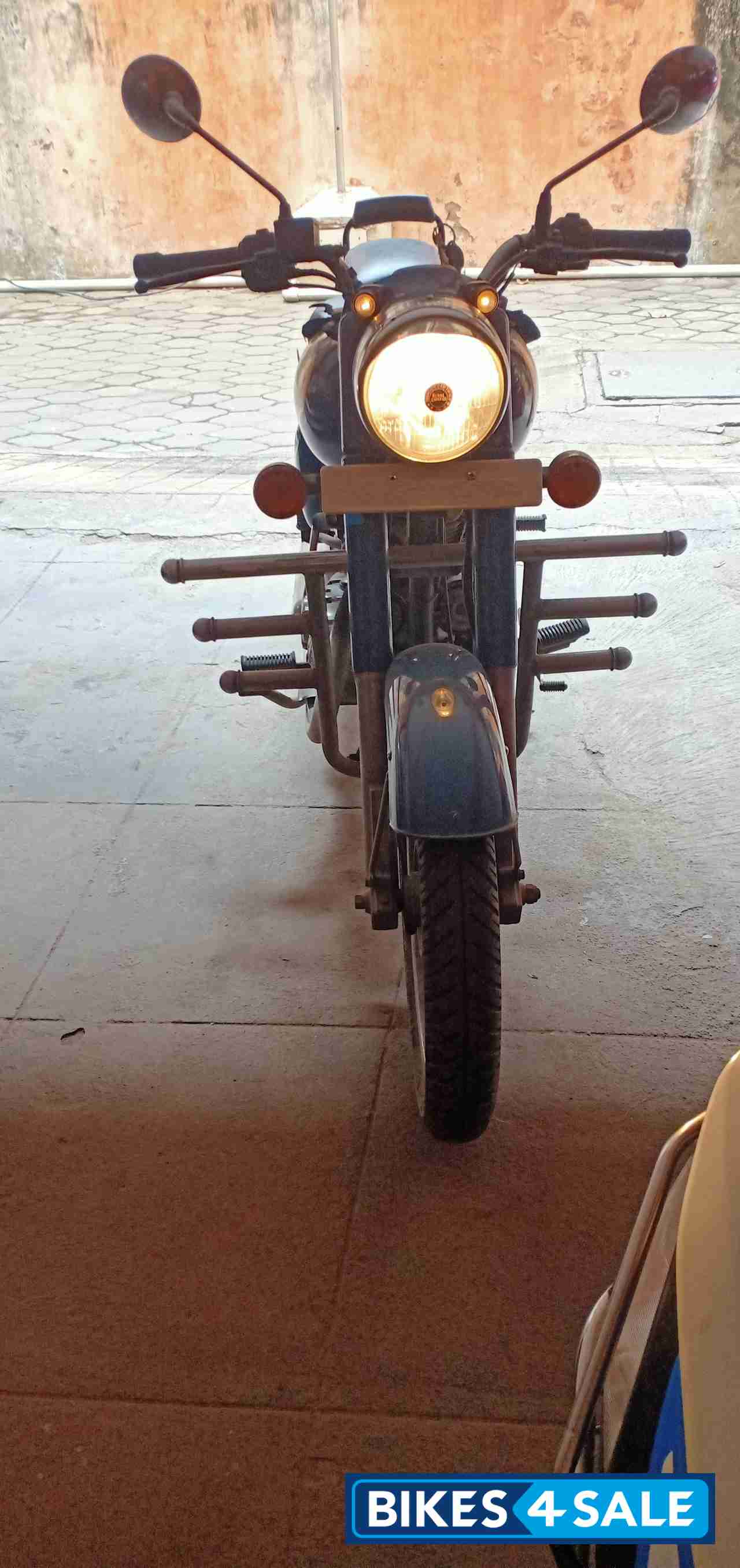 Royal Enfield Classic 350 Royal Enfield Classic 350