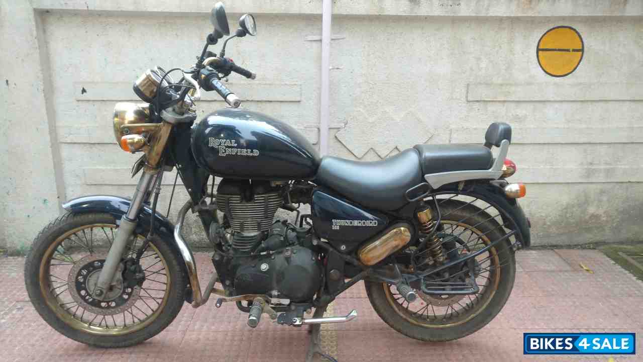 Blue Royal Enfield Thunderbird 500