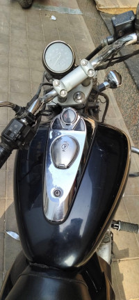 Bajaj Avenger 220 DTS-i