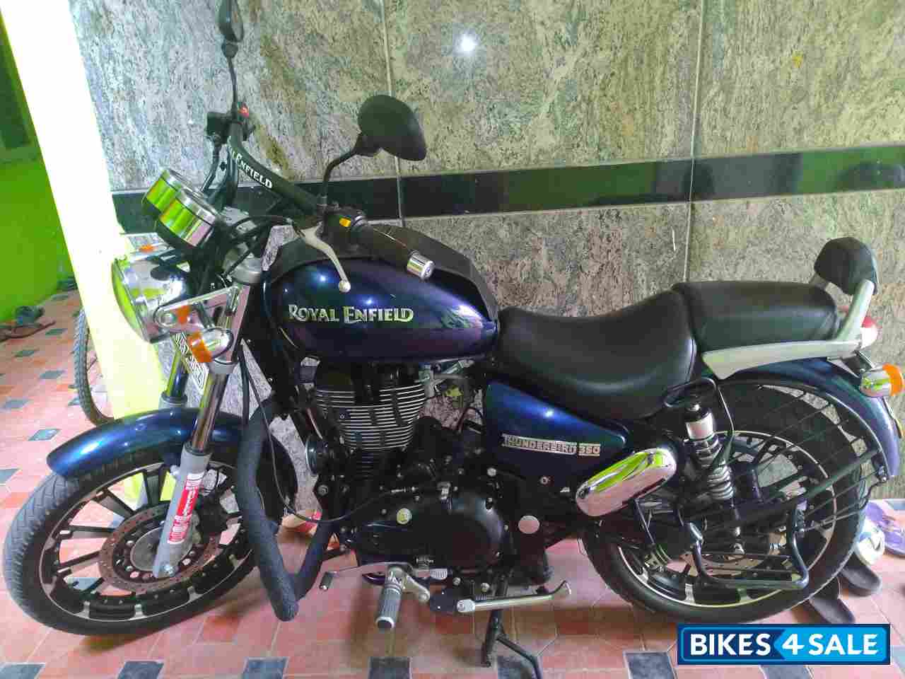 Marine Royal Enfield Thunderbird 350