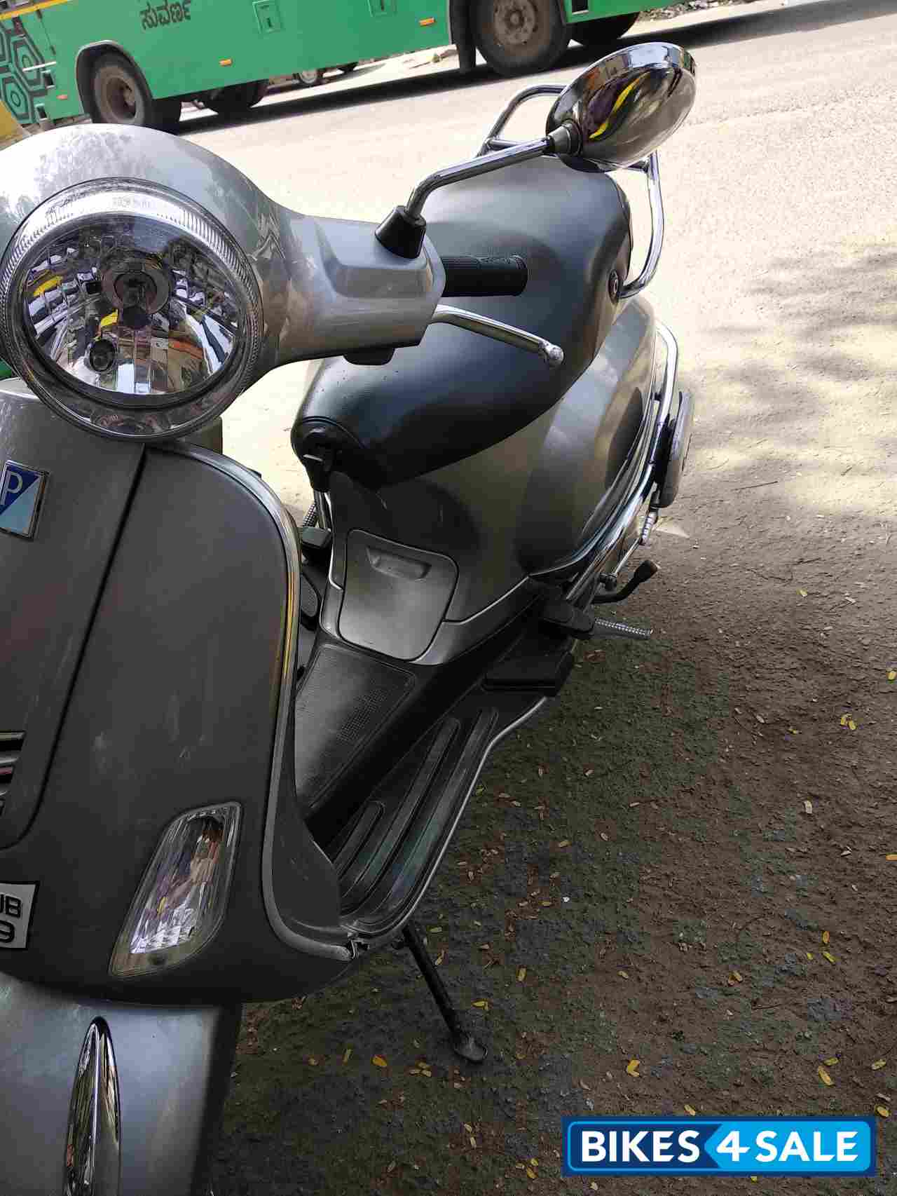 Vespa 125