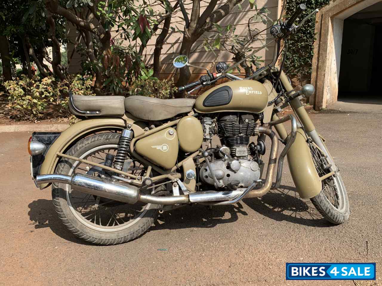 Royal Enfield Classic Desert Storm