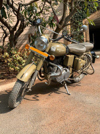 Royal Enfield Classic Desert Storm