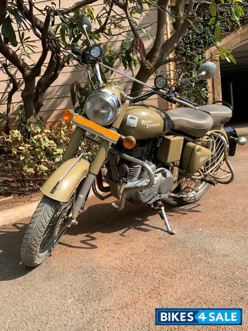 Royal Enfield Classic Desert Storm
