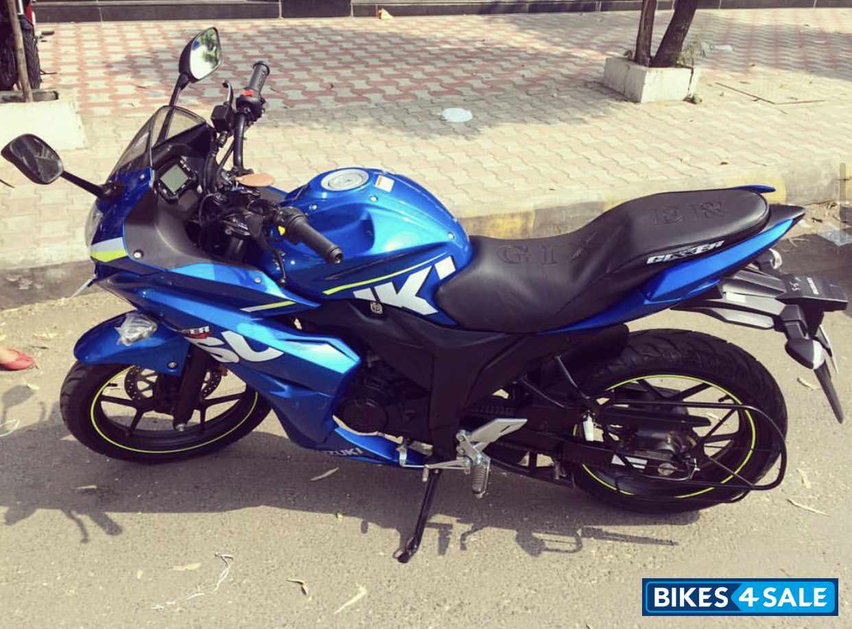 Suzuki Gixxer SF