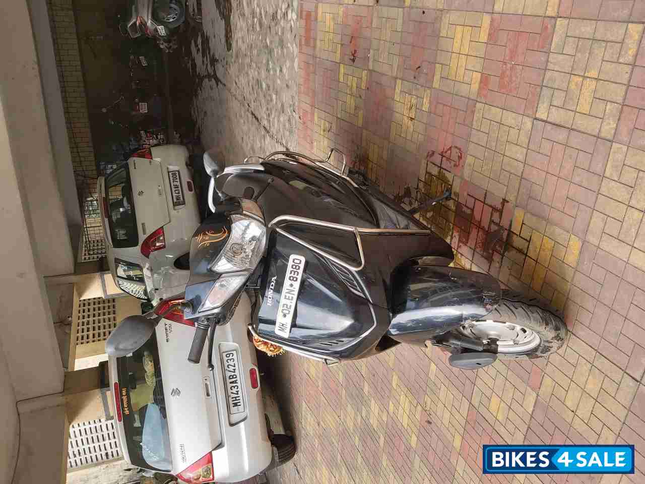 Black Honda Activa 4G Black Honda Activa 4G