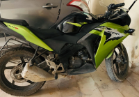 Green Honda CBR 150R