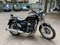 Matte Black Royal Enfield Thunderbird 500
