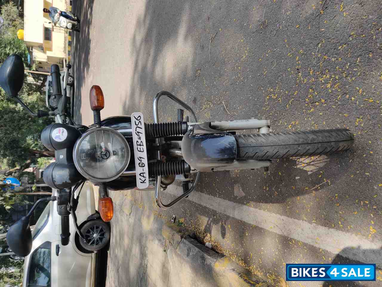 Black Bajaj Pulsar 150 Round Headlight