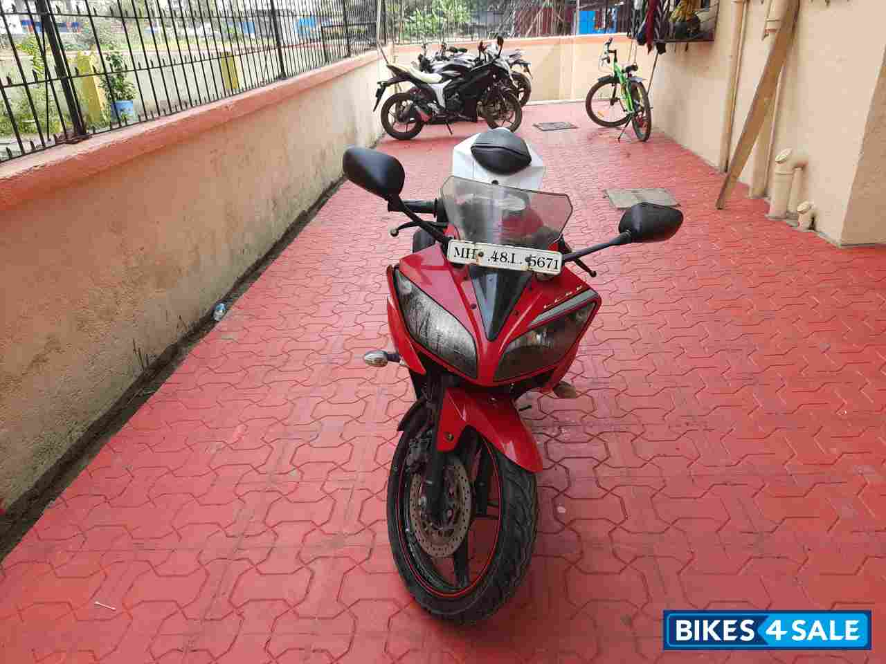 Red Yamaha YZF R15 V2