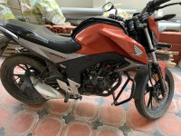 Honda CB Hornet 160R