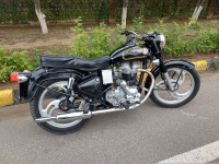 Black Royal Enfield Bullet Standard 350