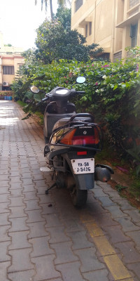 Silver Honda Dio