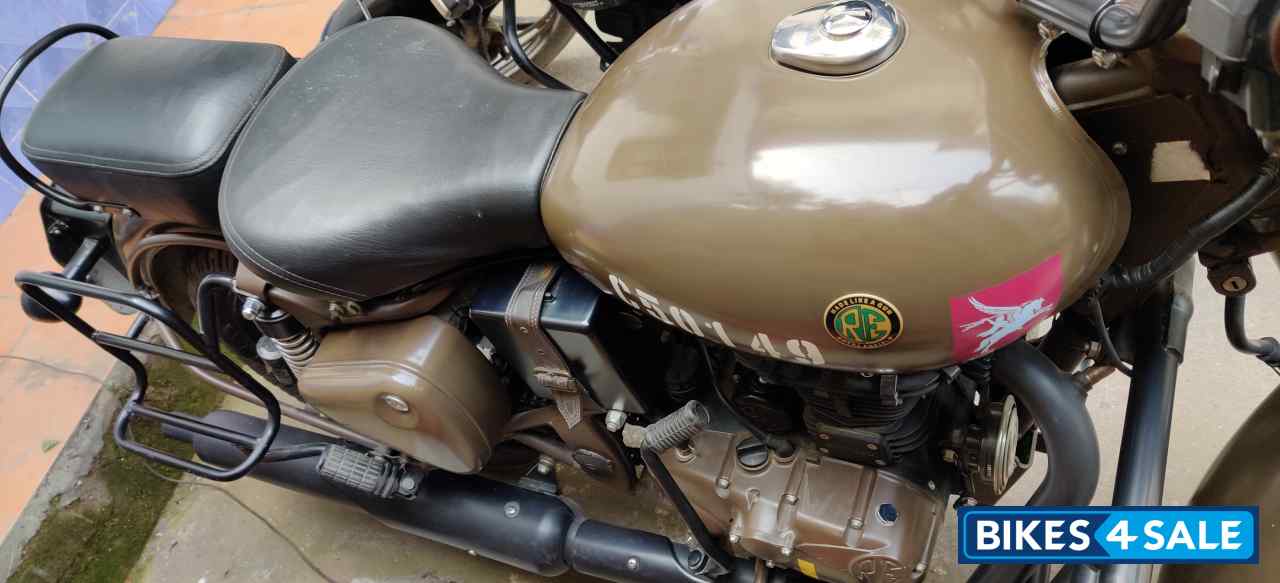 Royal Enfield Classic 500 Pegasus Edition