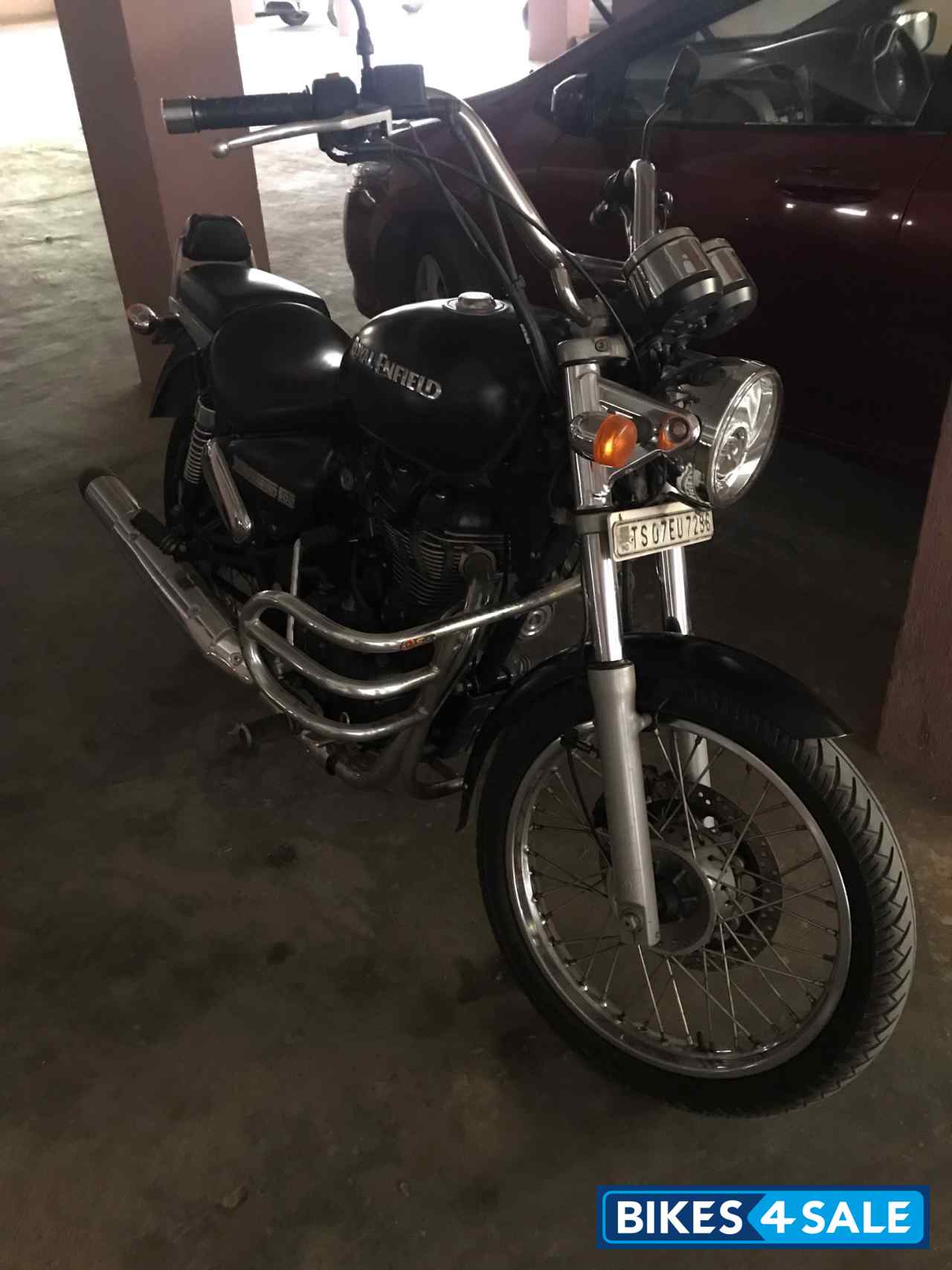 Royal Enfield Thunderbird 500