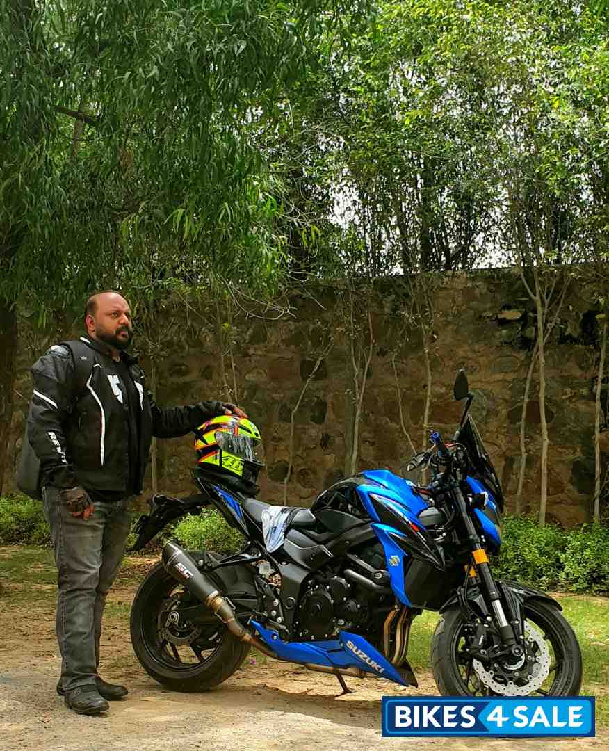 Suzuki GSX S750