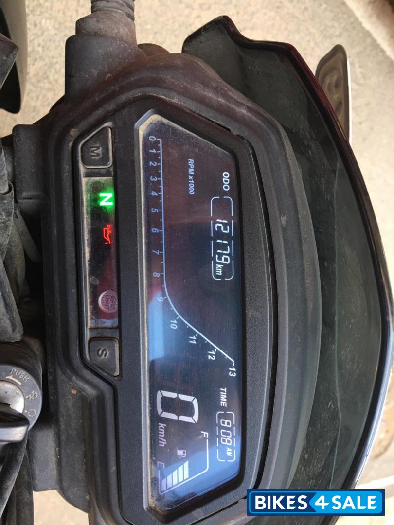 Bajaj Dominar 400 Disc Bajaj Dominar 400 Disc