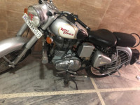 Silver Royal Enfield Classic 350