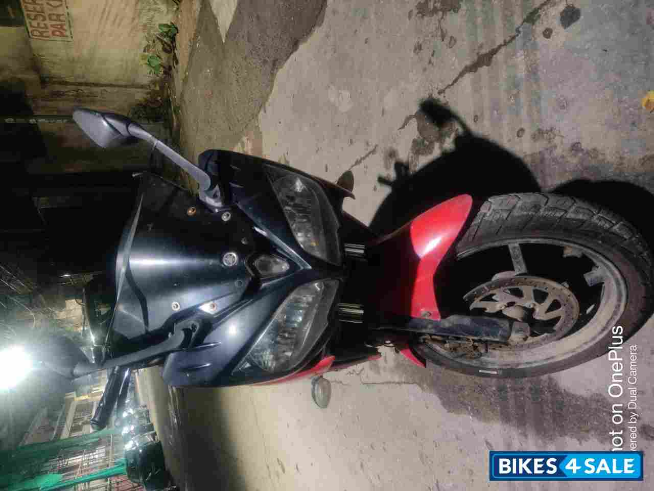 Black Yamaha Fazer FI V2