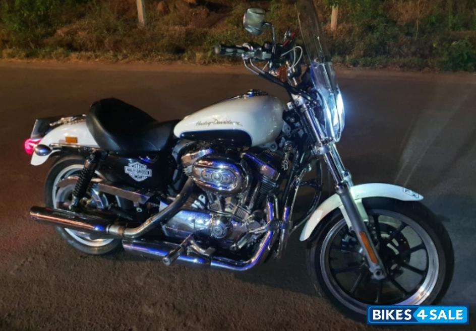 Harley Davidson Superlow