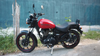 Red Royal Enfield Thunderbird X 350