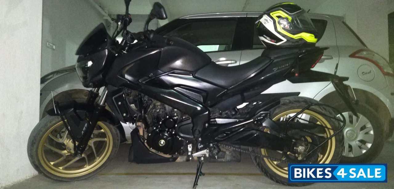 Rockmatt Black Bajaj Dominar 400 Disc