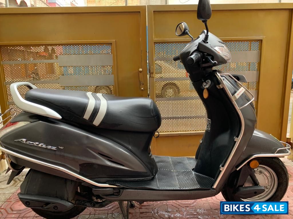 Dark Grey Honda Activa 4G
