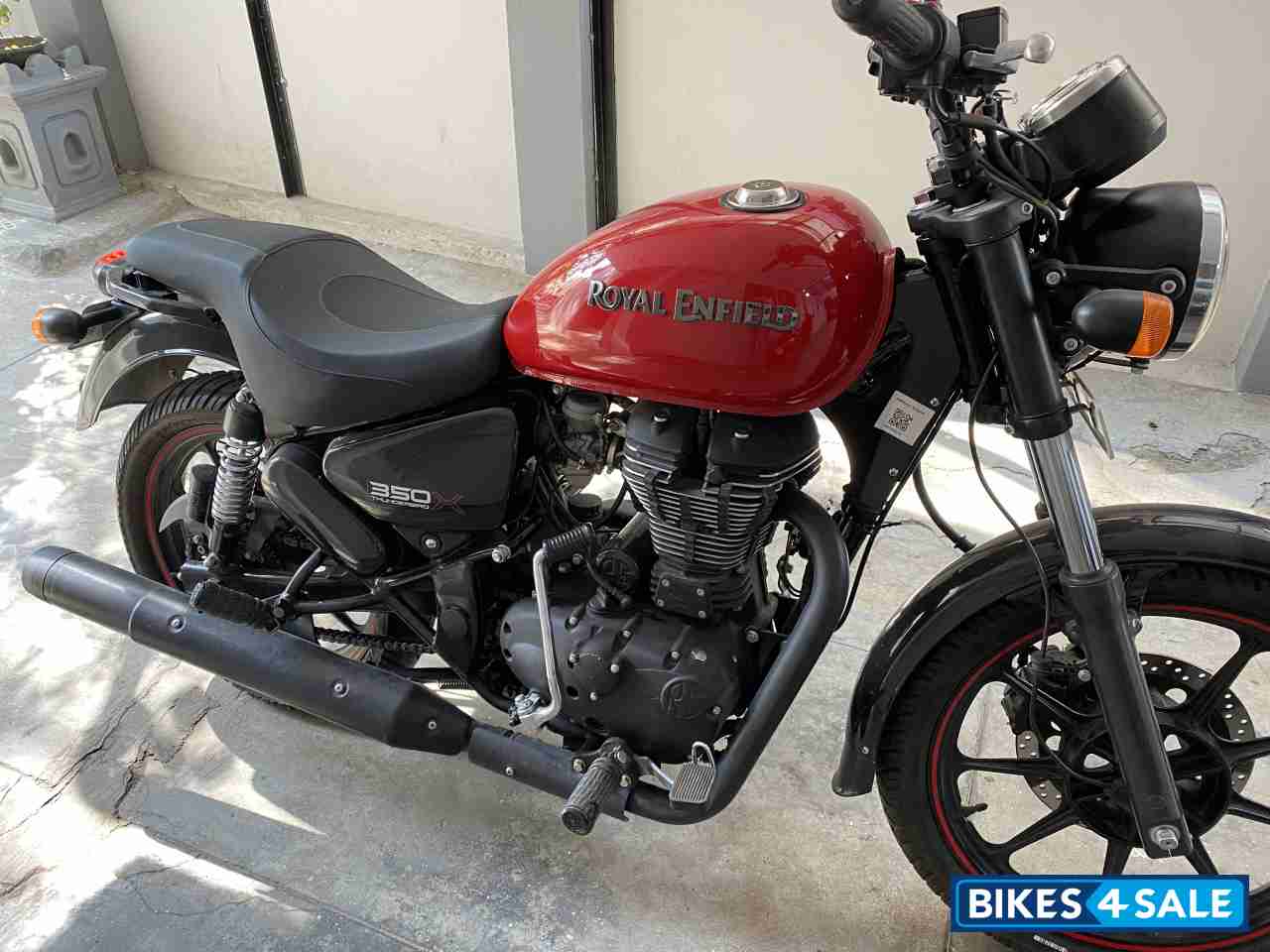 Red Royal Enfield Thunderbird X 350