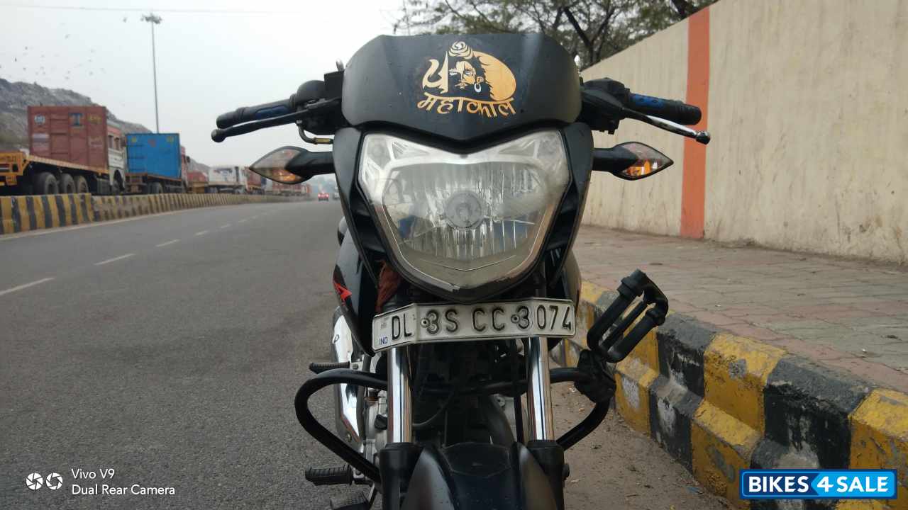 Black Bajaj Pulsar 135LS