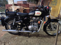 Black Royal Enfield Classic 350