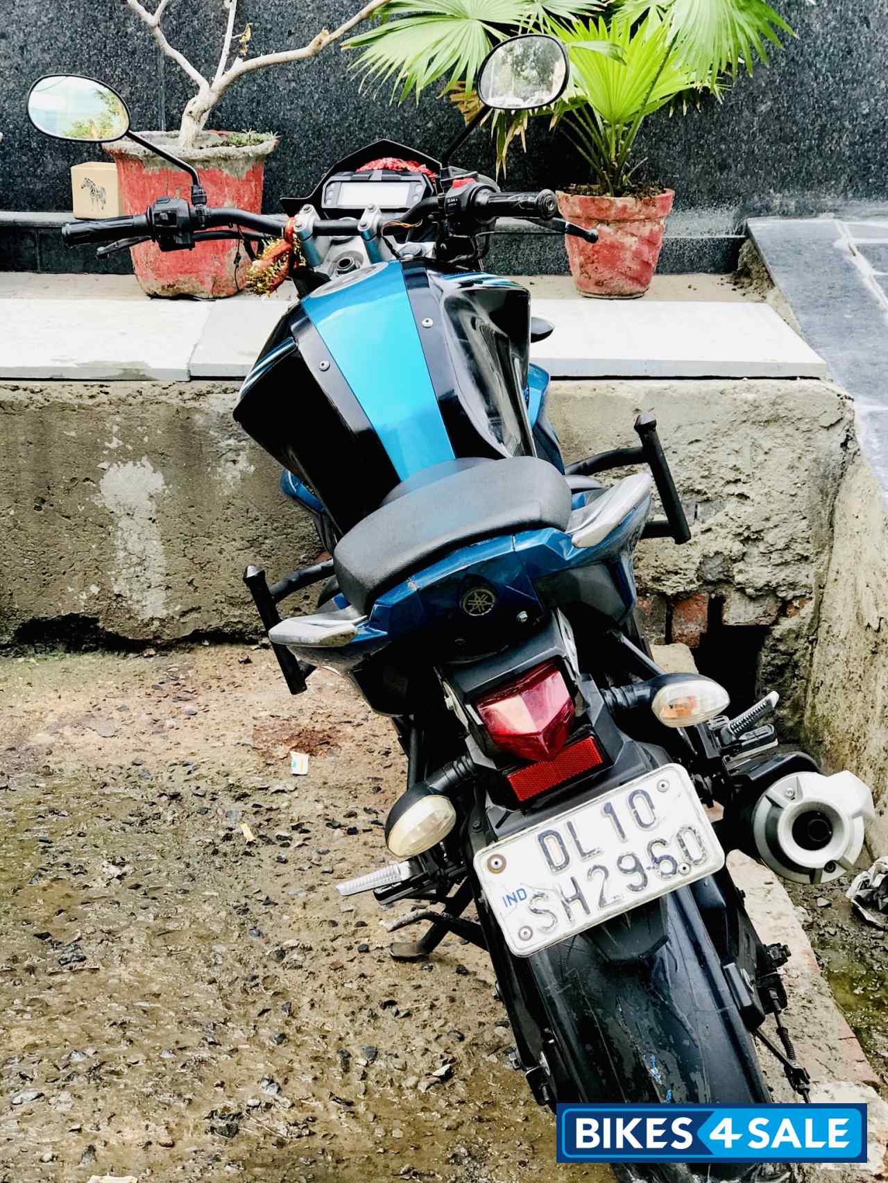 Black Blue Yamaha FZ-S FI V2