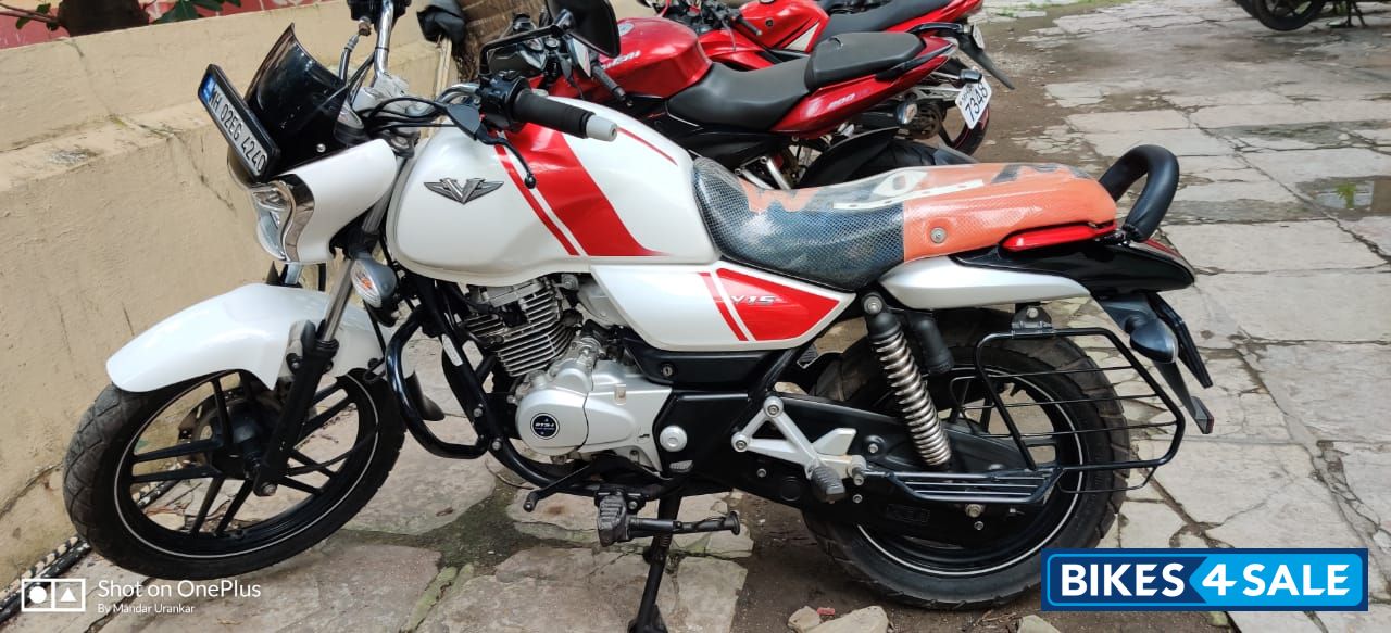 White Bajaj V15