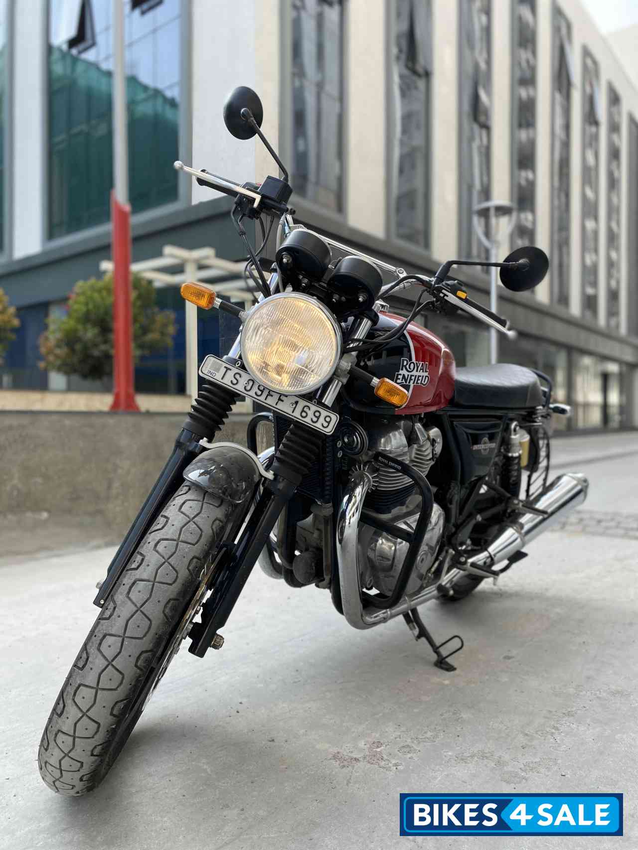 Royal Enfield Interceptor 650 Twin
