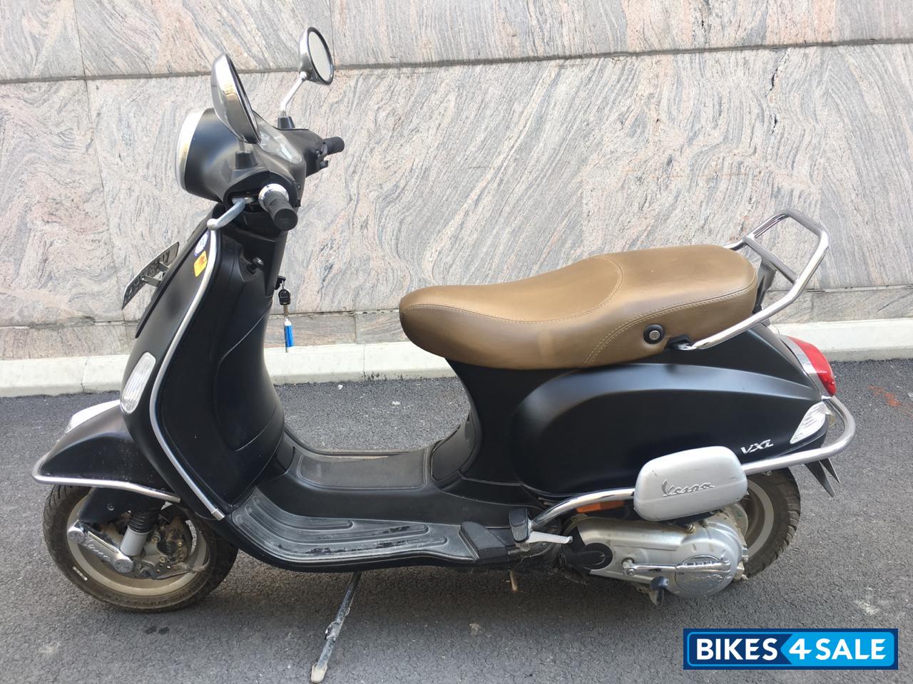 Vespa VXL 125
