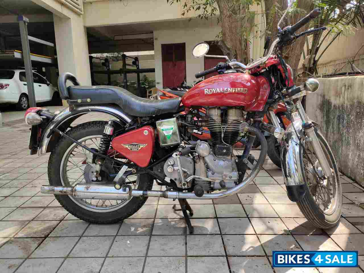 Red Royal Enfield Bullet Electra