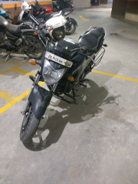 Black Yamaha FZ