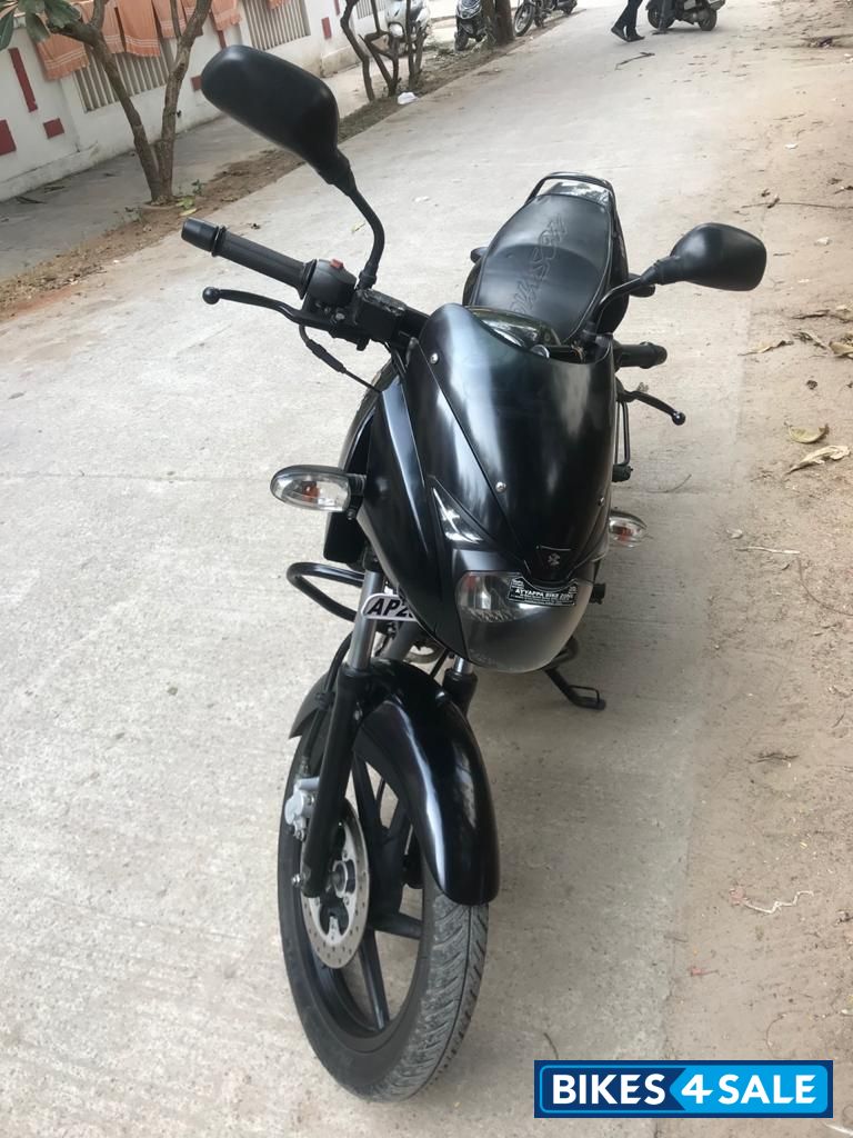 Black Bajaj Pulsar 150 DTSi Black Bajaj Pulsar 150 DTSi
