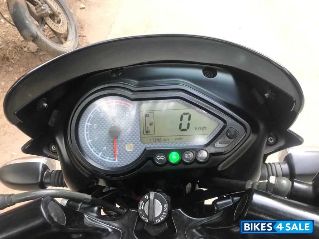 Black Bajaj Pulsar 150 DTSi Black Bajaj Pulsar 150 DTSi