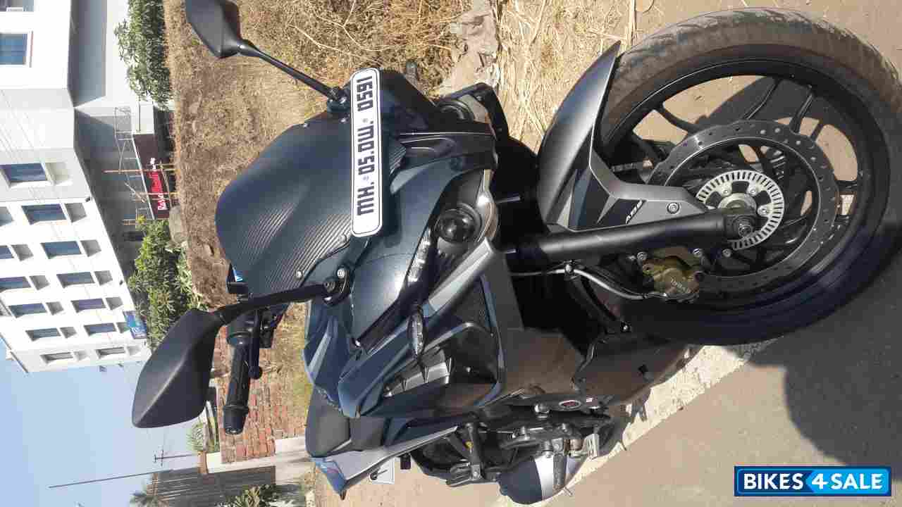 Graphite Black Bajaj Pulsar RS 200 ABS