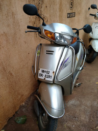 Biege Honda Activa