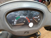 Biege Honda Activa