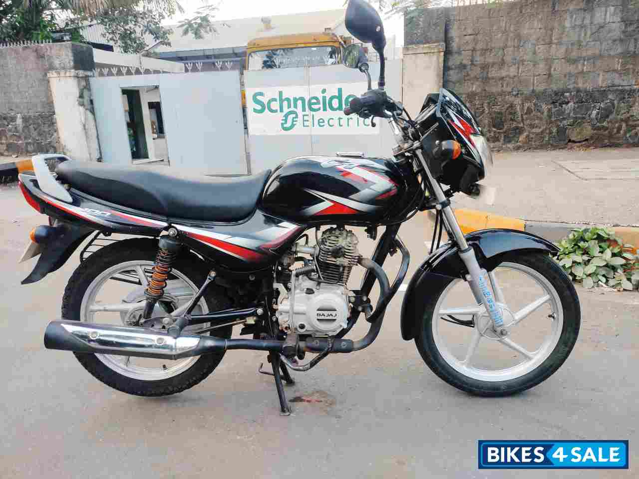 Bajaj CT 100