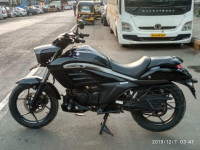 Suzuki Intruder 150 FI