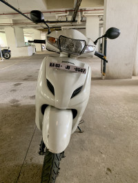 White Honda Activa 3G